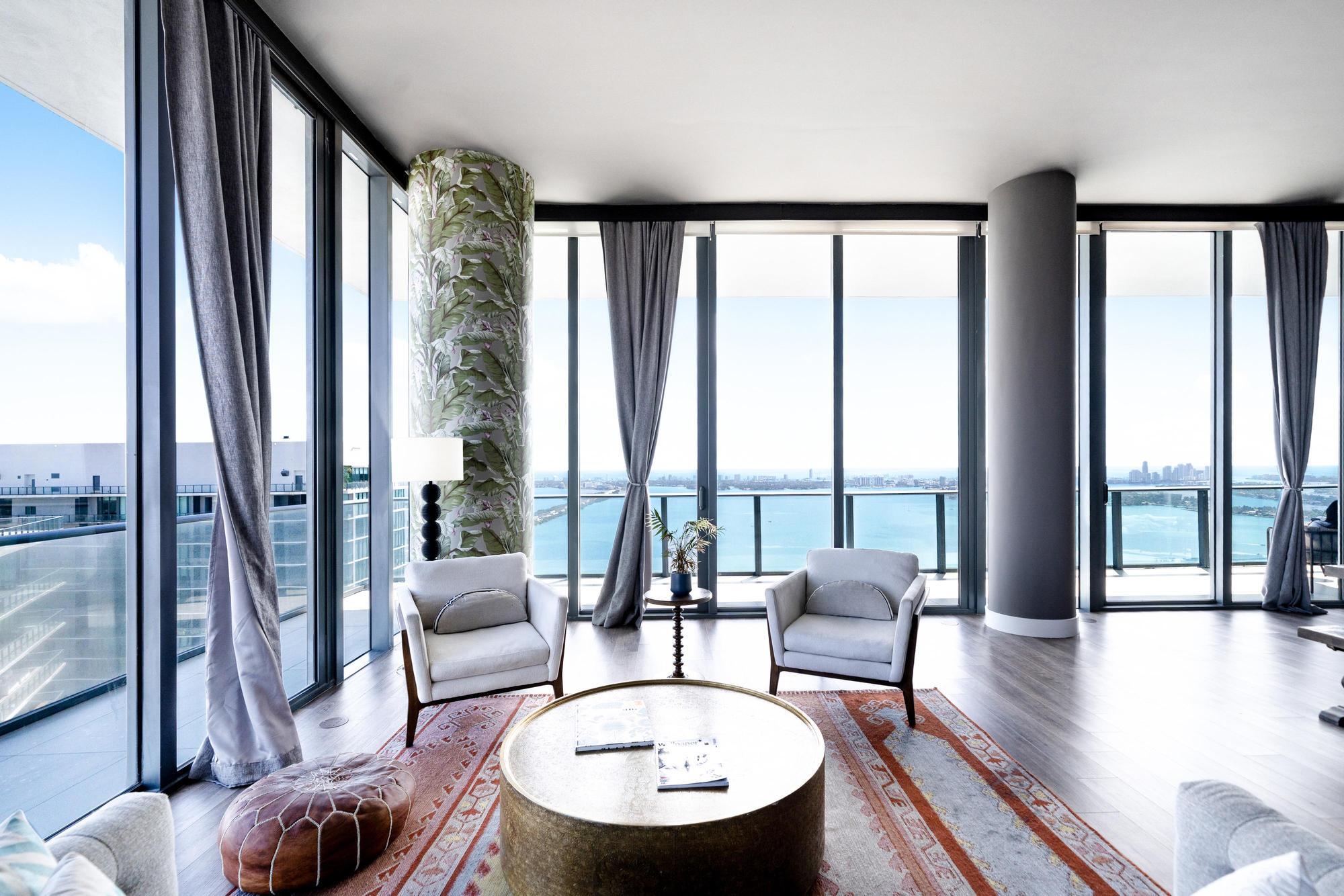 GRAN PARAISO CONDO - Residential