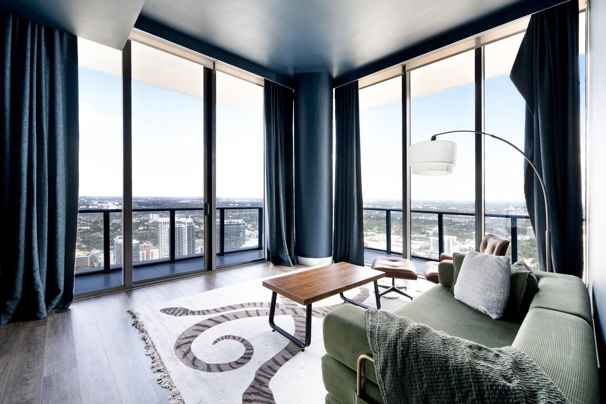 GRAN PARAISO CONDO - Residential