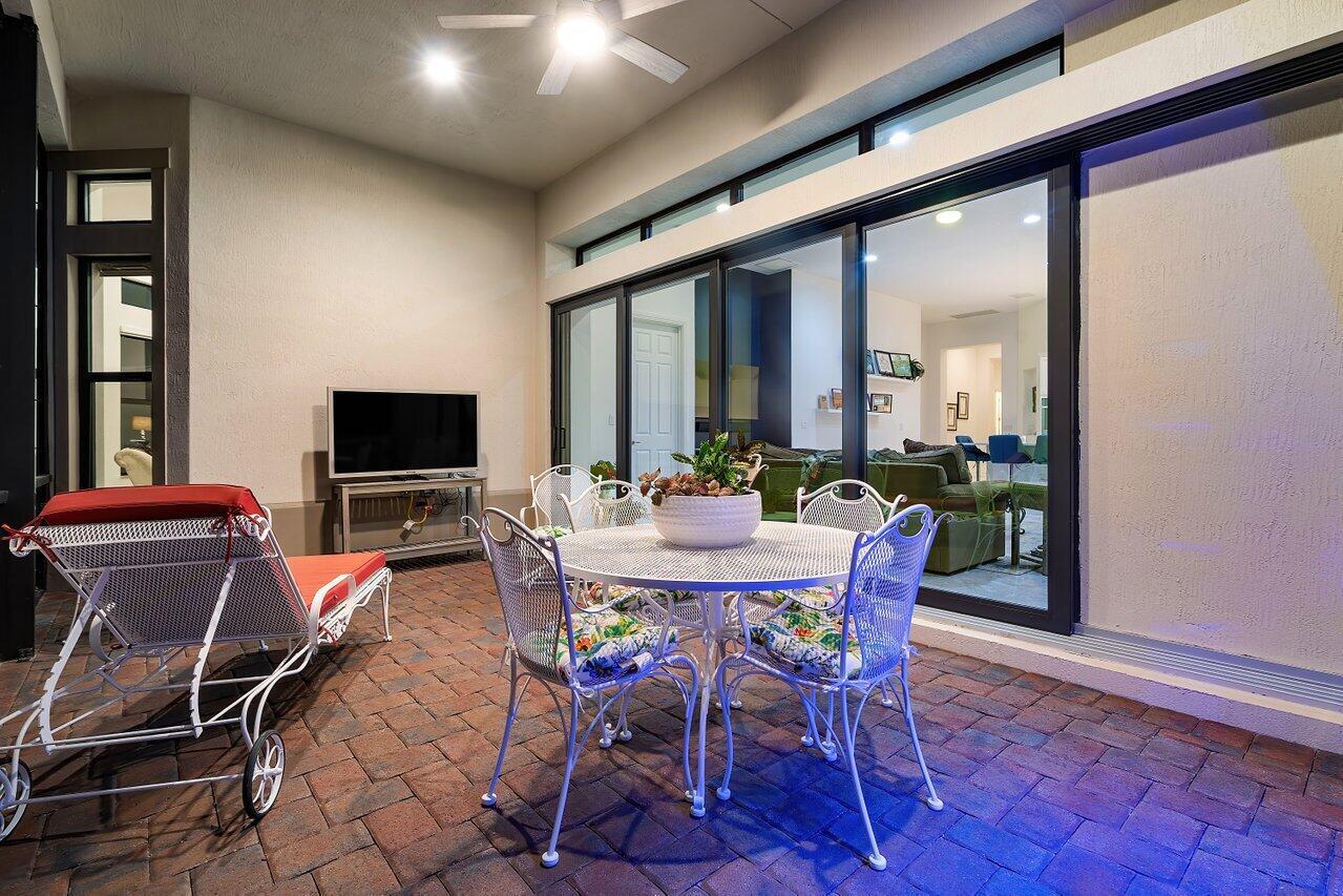 PARKLAND ROYALE - Residential