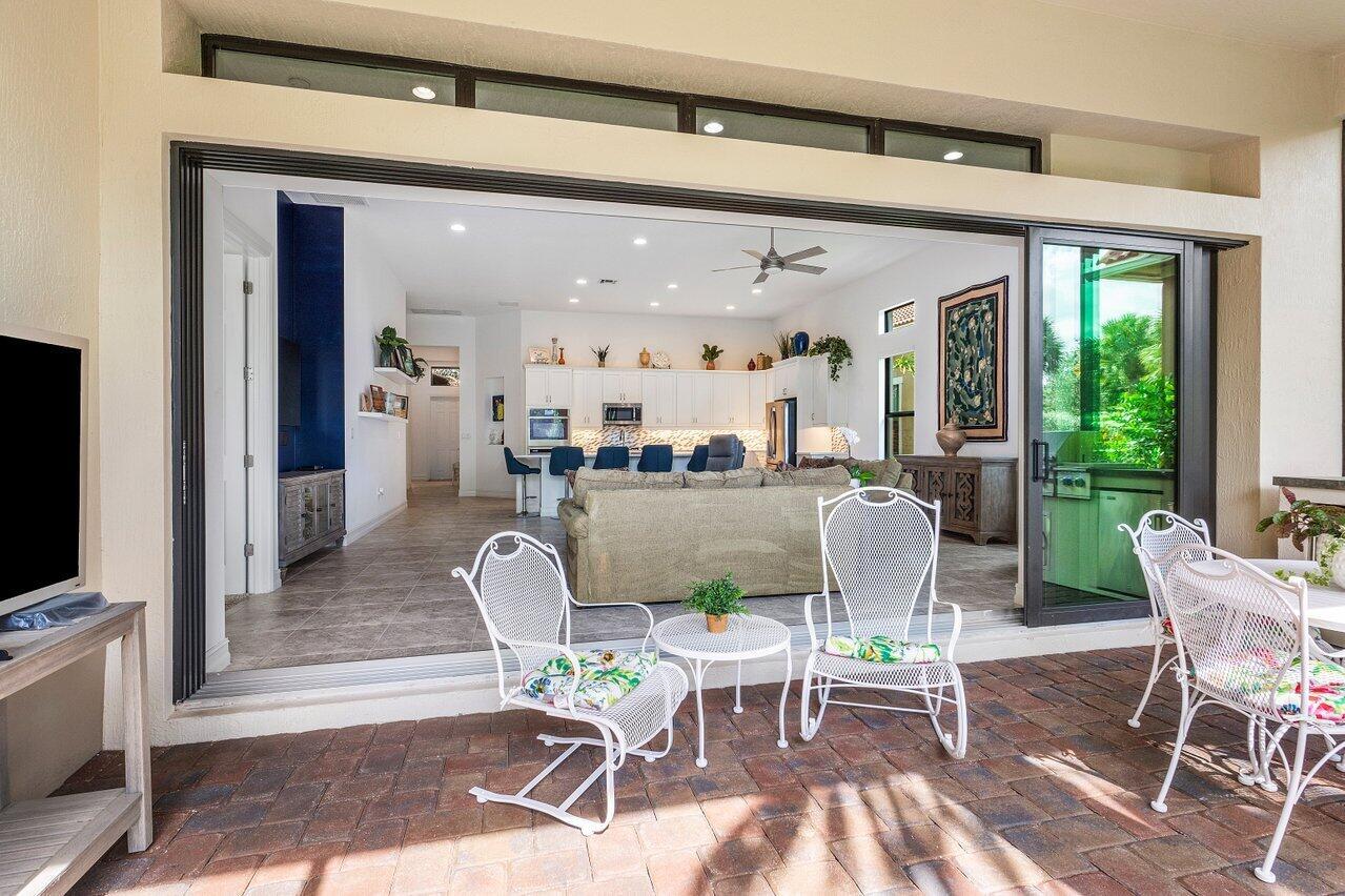 PARKLAND ROYALE - Residential