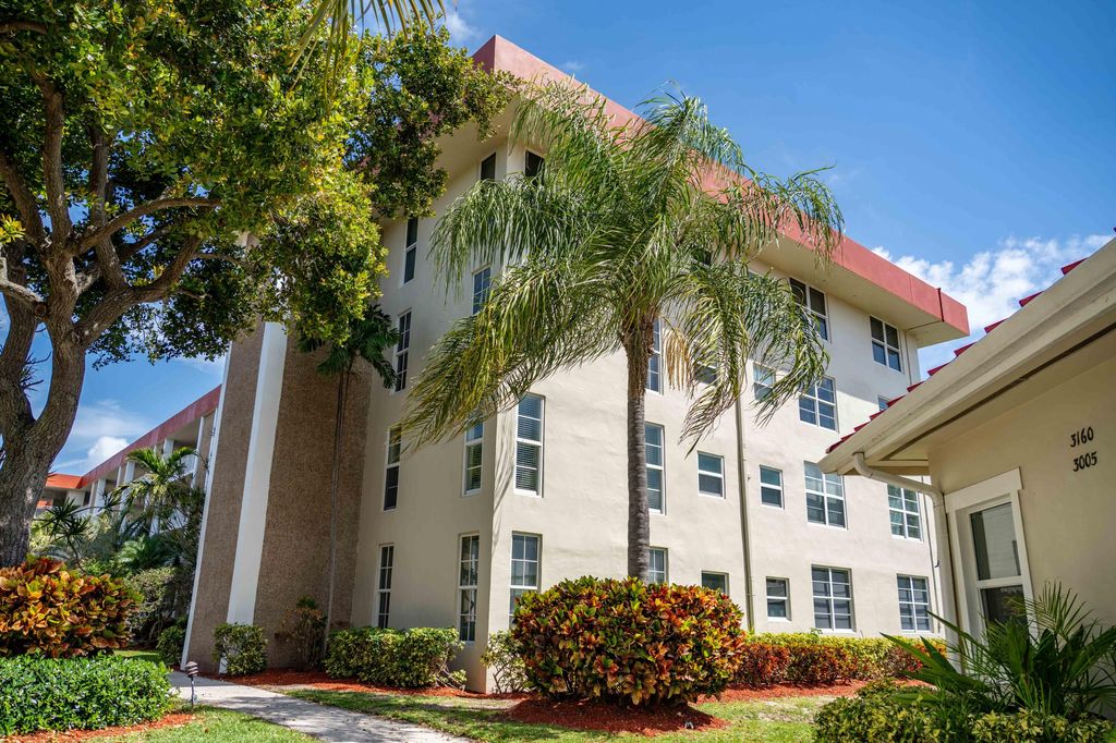 Photo of 3180 NE 48th Court #201, Lighthouse Point, FL 33064 (MLS # B26010430)