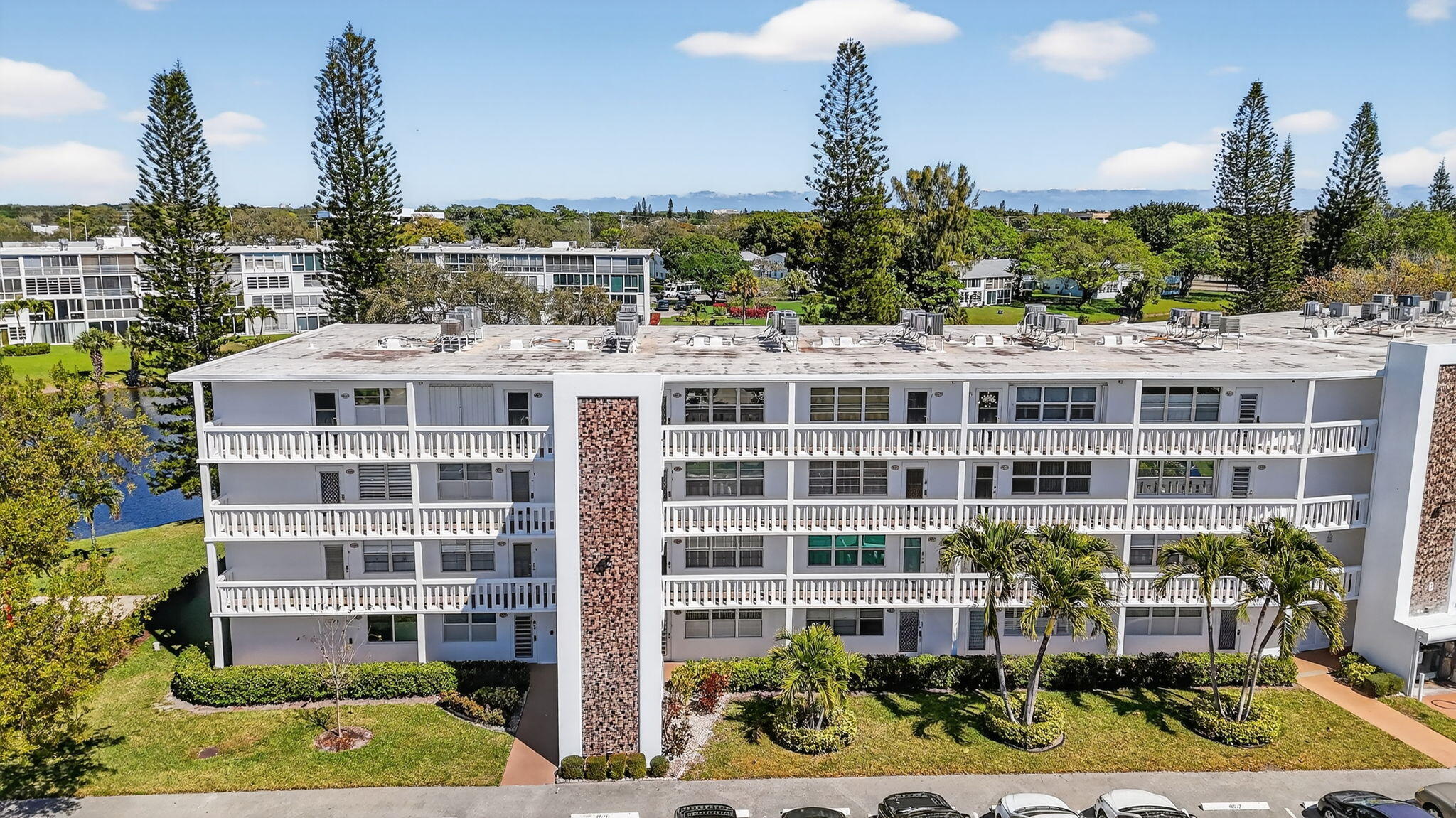 CAMBRIDGE B CONDO - Residential