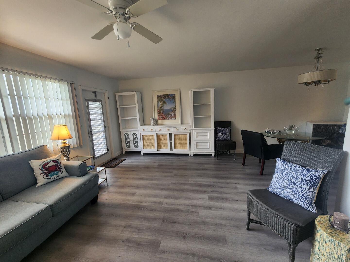 CAMBRIDGE B CONDO - Residential