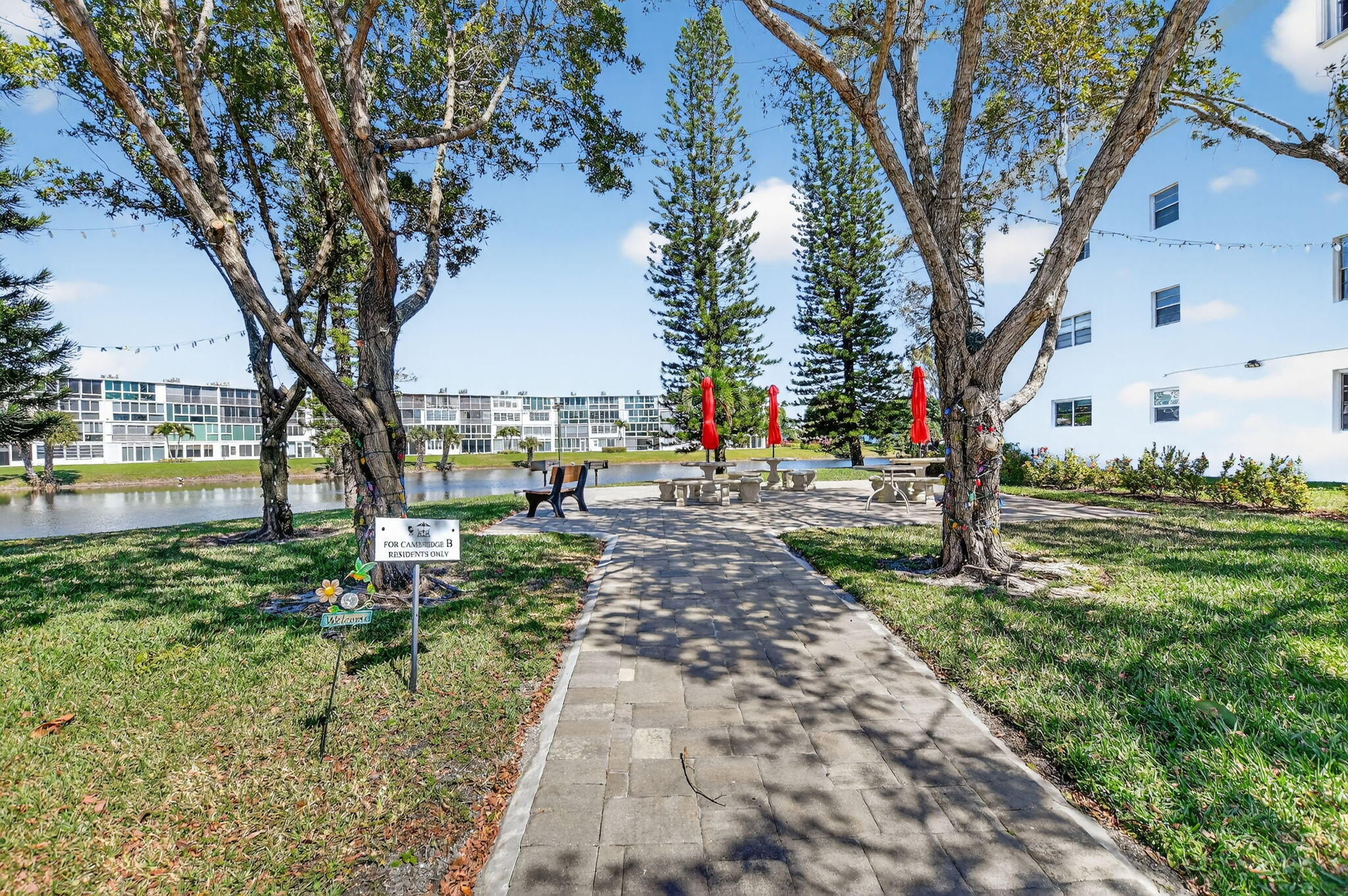 CAMBRIDGE B CONDO - Residential