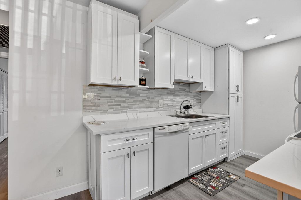 Photo of 1038 Cambridge B, Deerfield Beach, FL 33442 (MLS # R11167991)