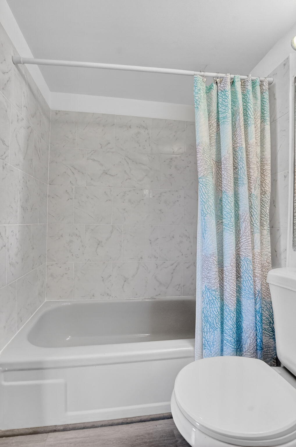 CAMBRIDGE B CONDO - Residential