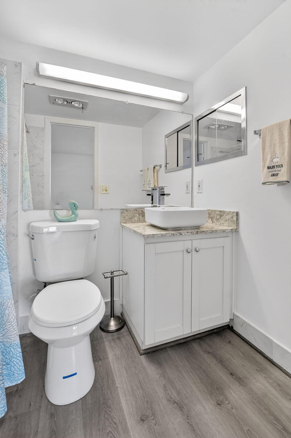 CAMBRIDGE B CONDO - Residential