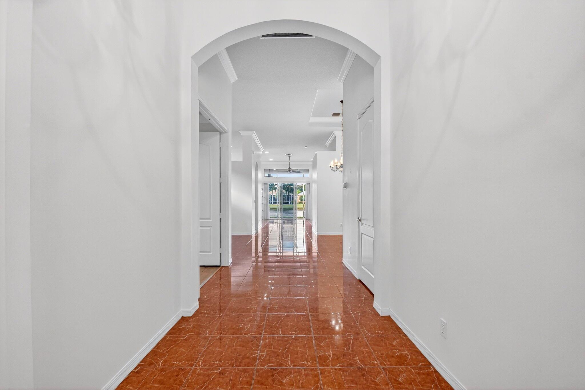 MIZNER FALLS - Residential Lease