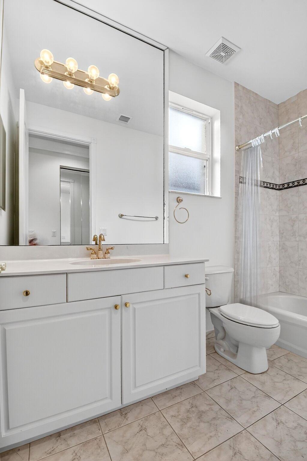 MIZNER FALLS - Residential Lease