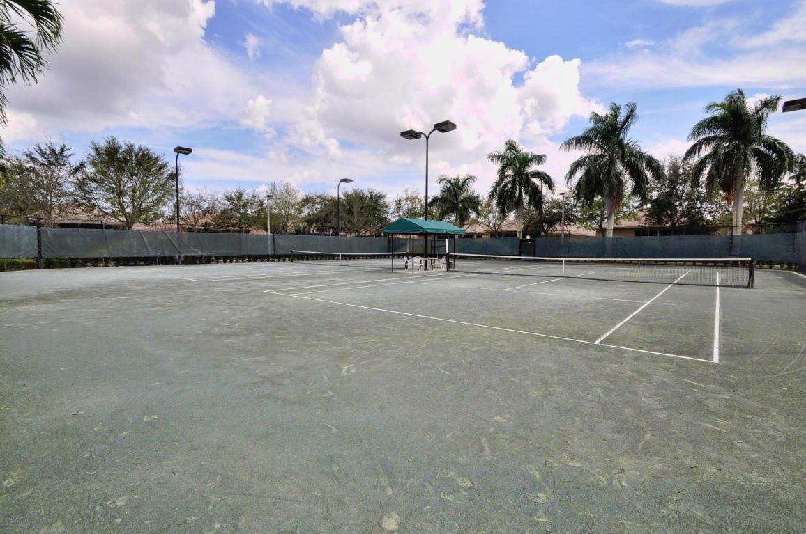 MIZNER FALLS - Residential Lease