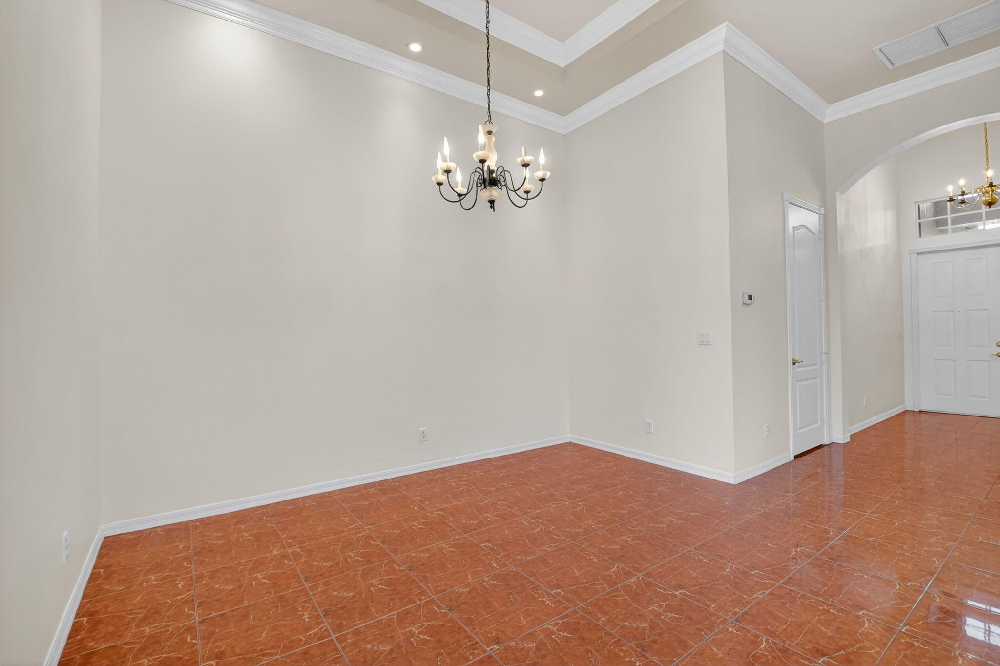 MIZNER FALLS - Residential Lease