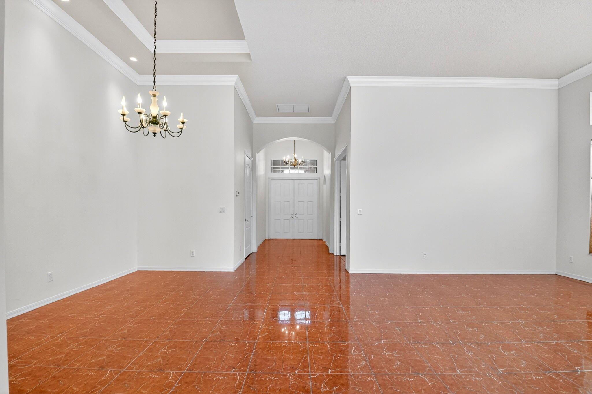 MIZNER FALLS - Residential Lease