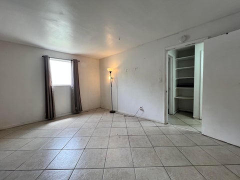 Tiny photo for 5671 NE 8TH Avenue, Oakland Park, FL 33334 (MLS # B26076149)