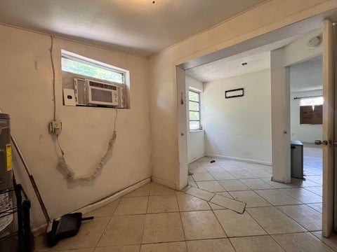 Tiny photo for 5671 NE 8TH Avenue, Oakland Park, FL 33334 (MLS # B26076149)