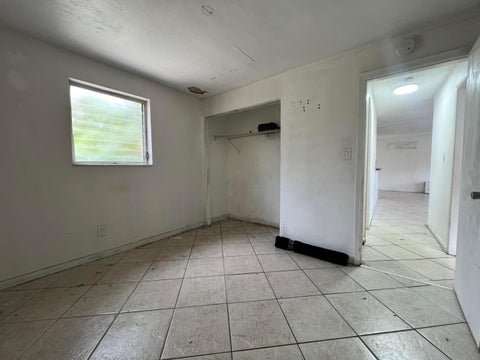 Tiny photo for 5671 NE 8TH Avenue, Oakland Park, FL 33334 (MLS # B26076149)