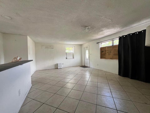 Tiny photo for 5671 NE 8TH Avenue, Oakland Park, FL 33334 (MLS # B26076149)