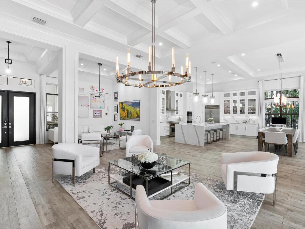 8721 Waterview Terrace