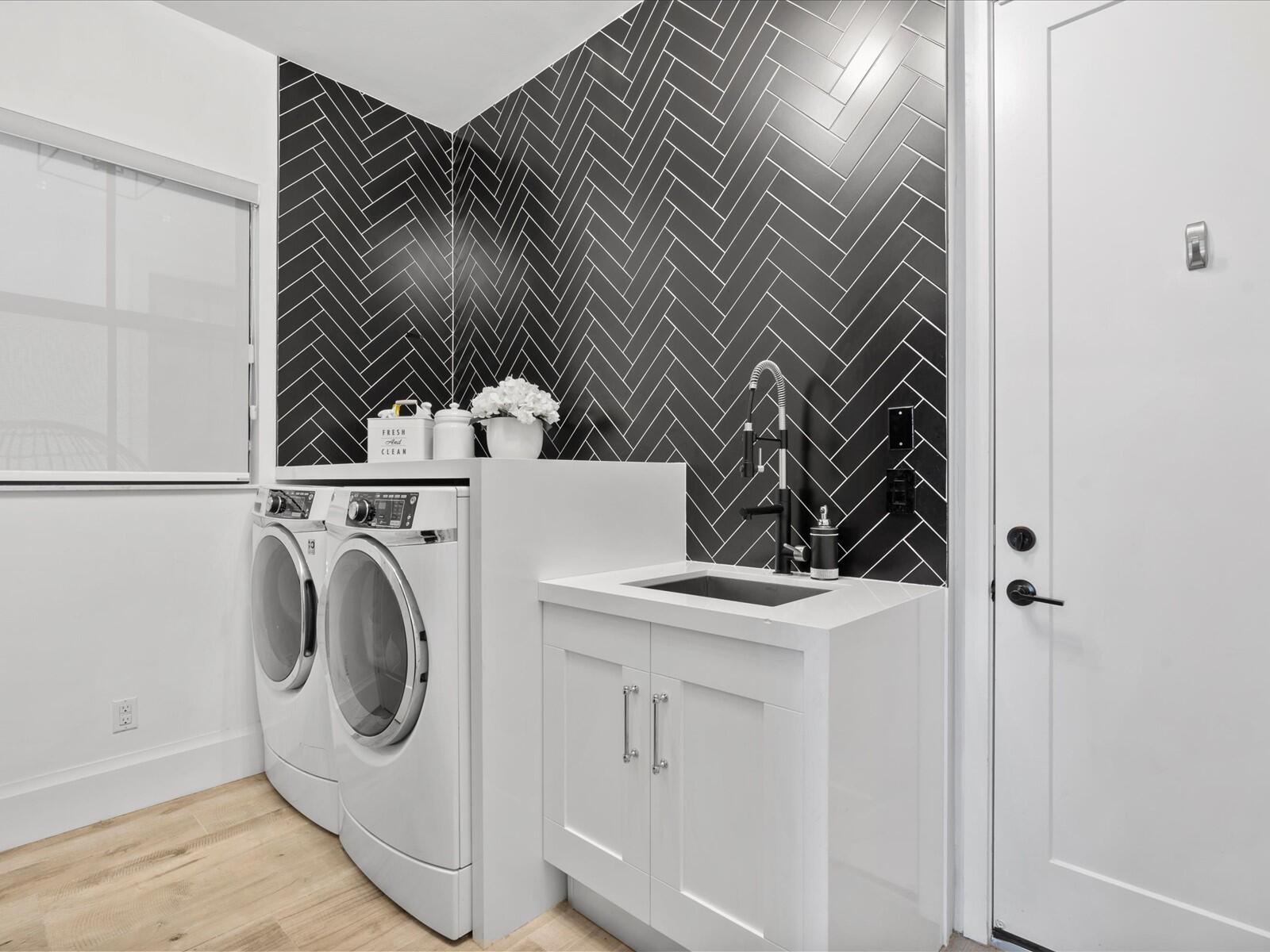 DEBUYS REPLAT NO 3 - Residential