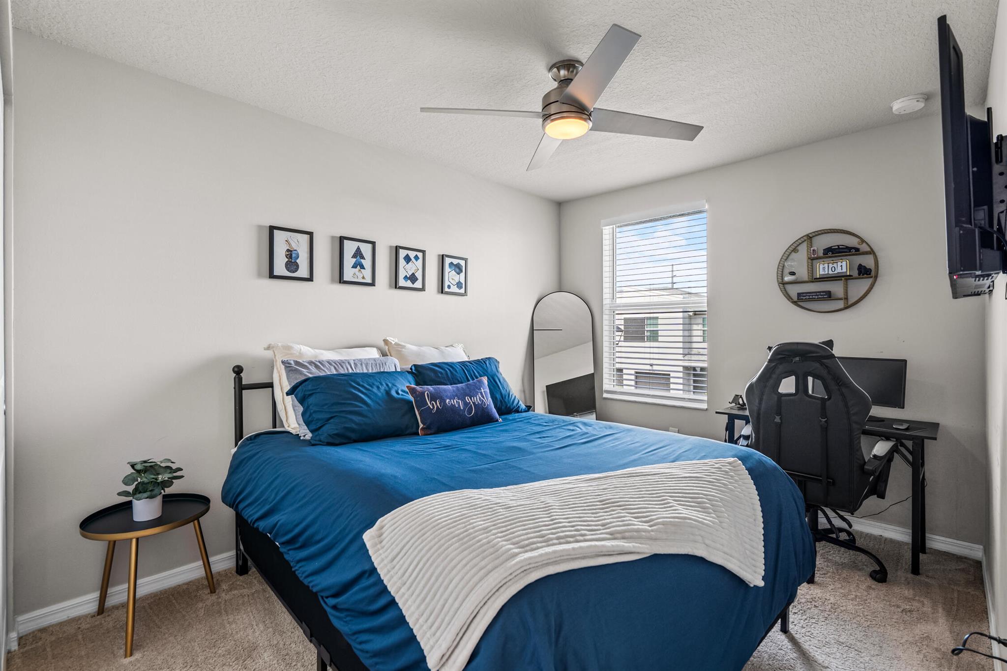 FONTANA TOWNHOMES - Residential