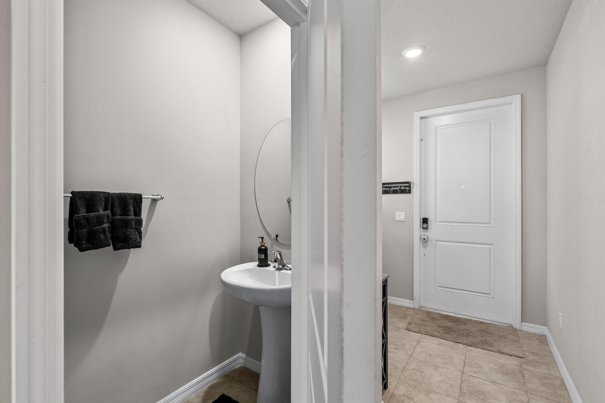 FONTANA TOWNHOMES - Residential