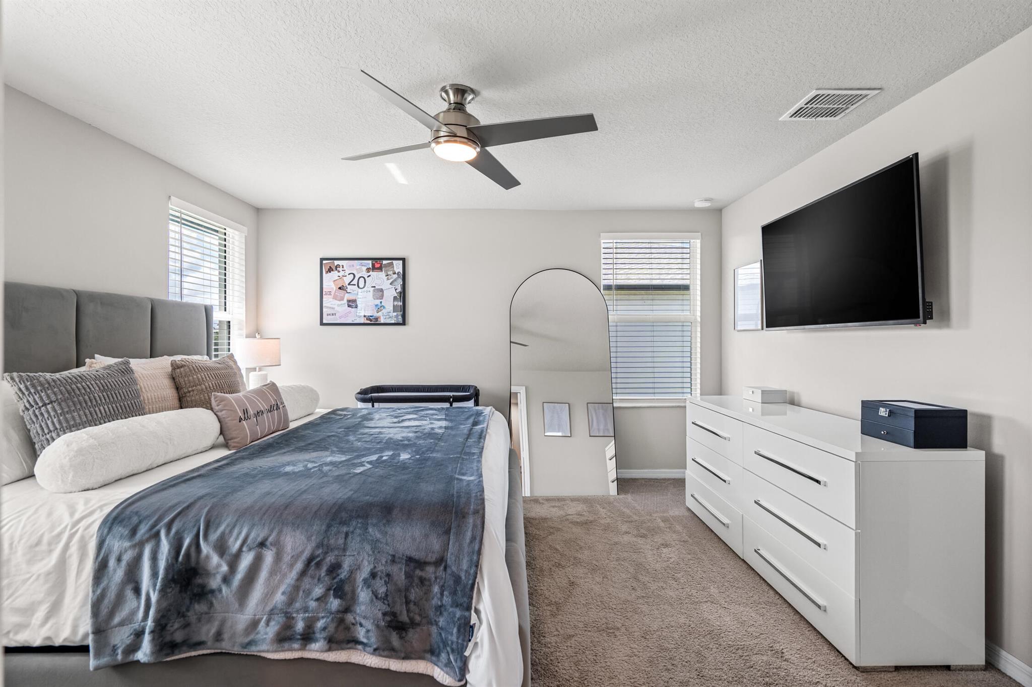 FONTANA TOWNHOMES - Residential