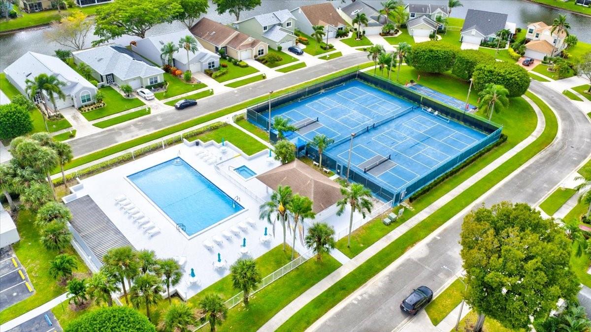 Pine Ridge At Delray Beac - Residential