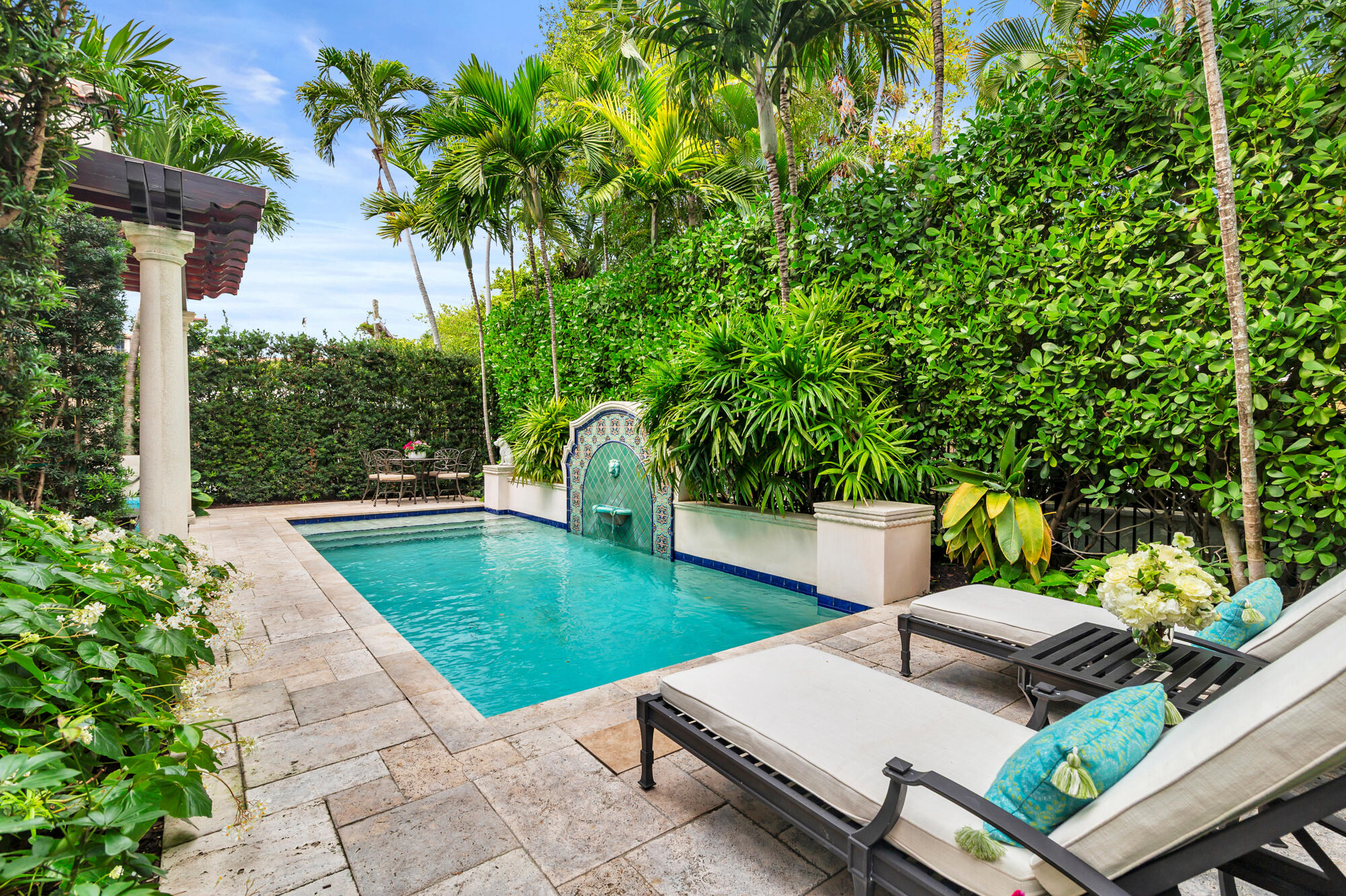 OCEAN PARK H W ROBBINS - Residential