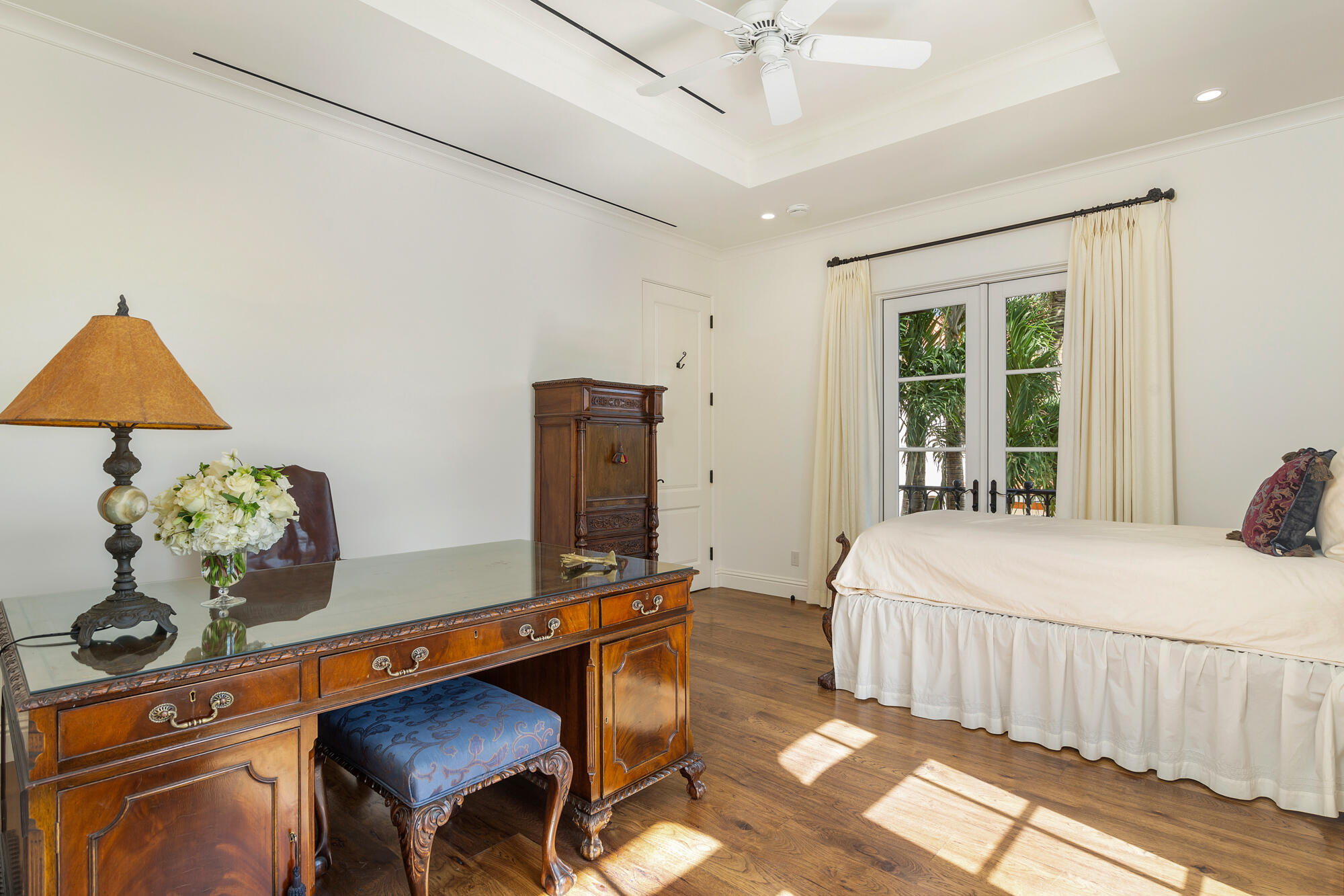 OCEAN PARK H W ROBBINS - Residential