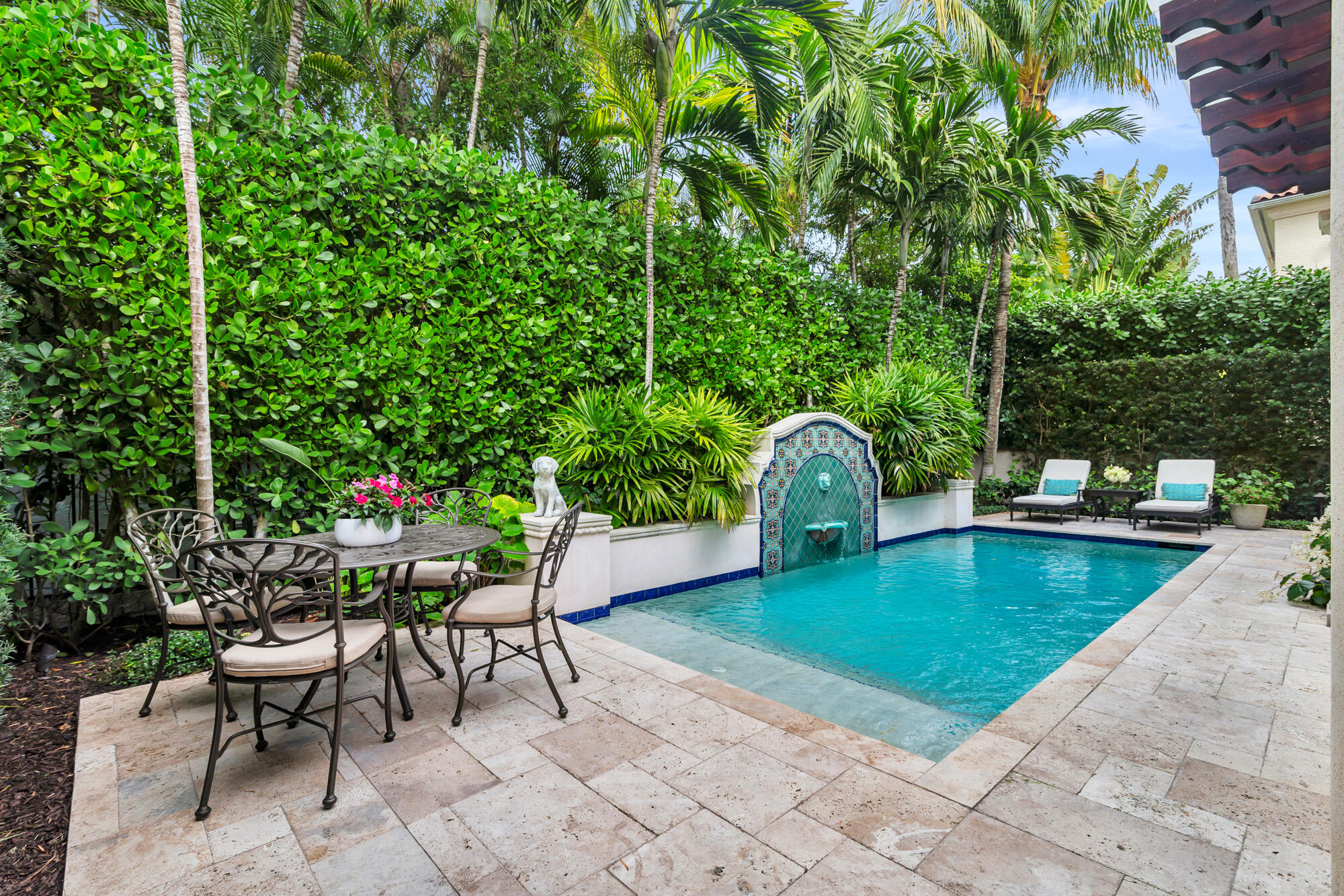 OCEAN PARK H W ROBBINS - Residential