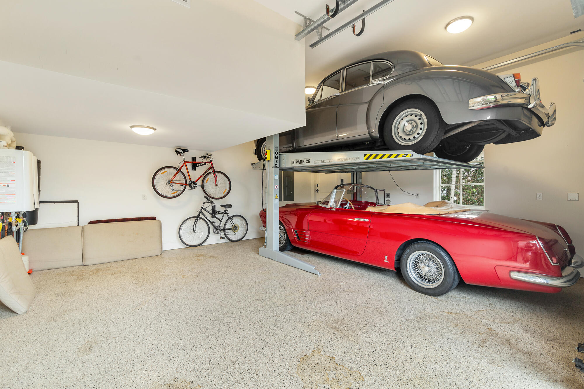 OCEAN PARK H W ROBBINS - Residential