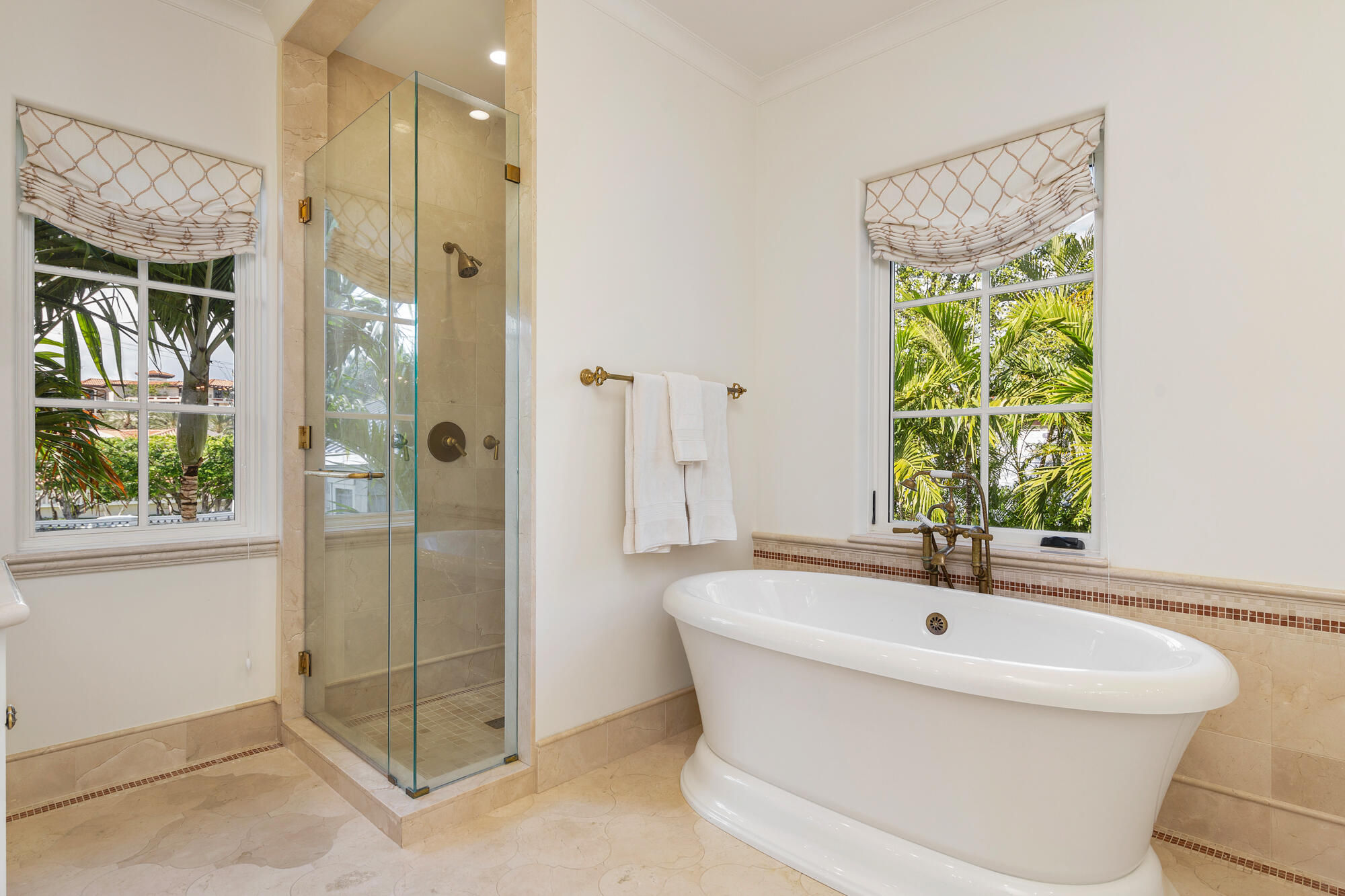 OCEAN PARK H W ROBBINS - Residential