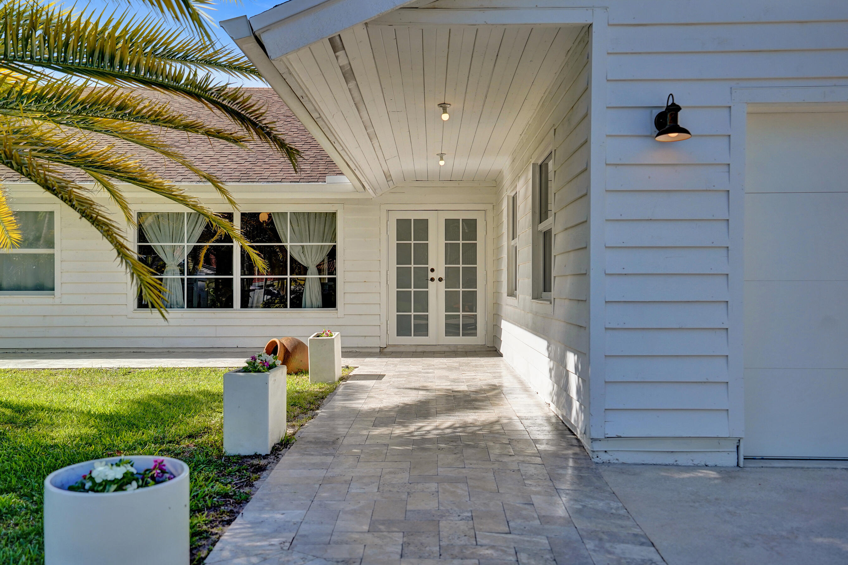 271 Oregon Lane
