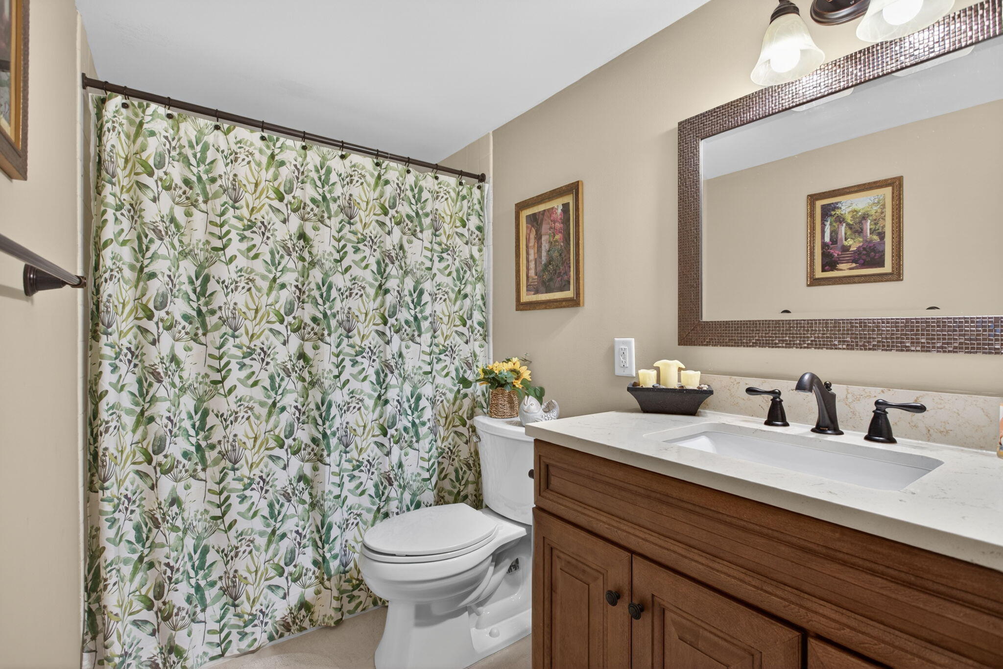 CENTURY PLAZA CONDO - Residential