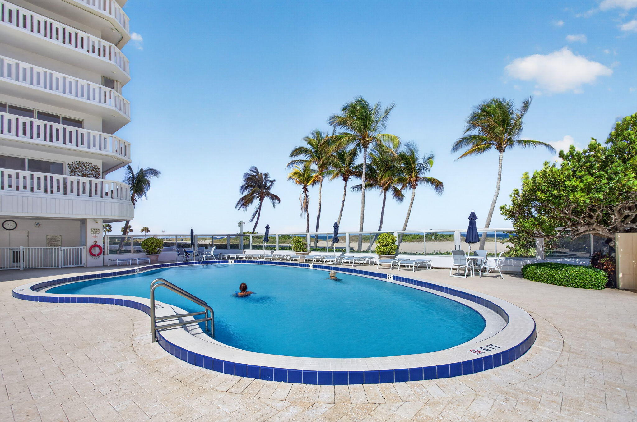 CENTURY PLAZA CONDO - Residential