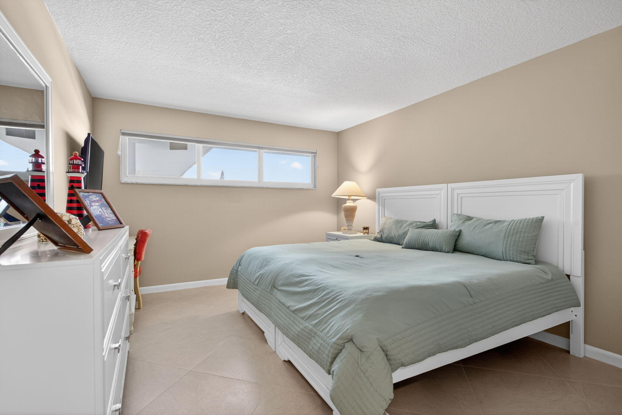 CENTURY PLAZA CONDO - Residential