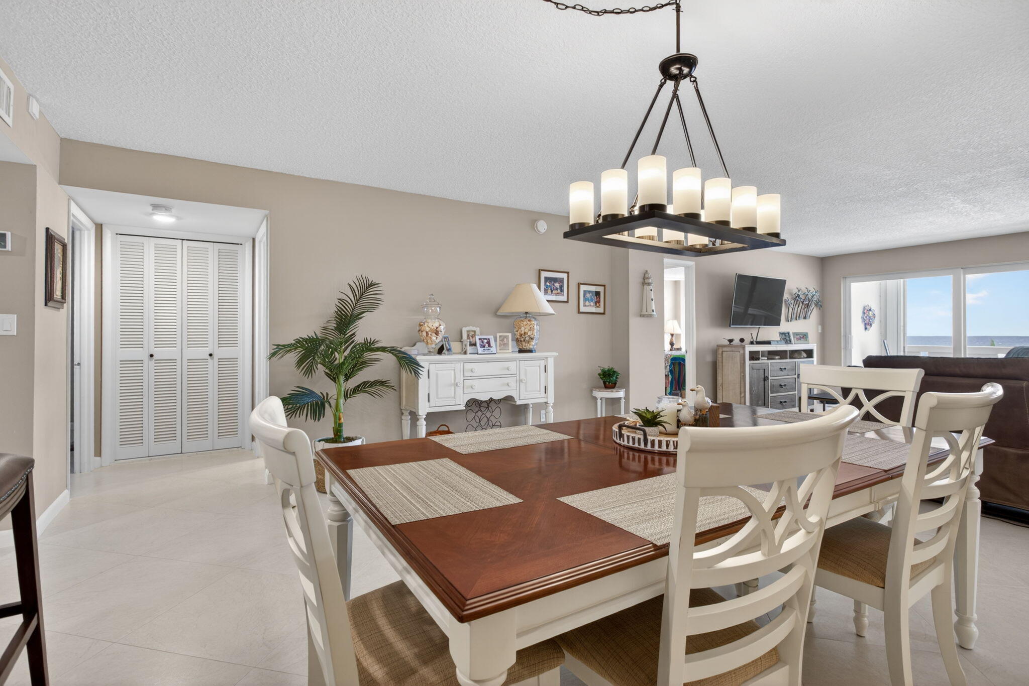 CENTURY PLAZA CONDO - Residential