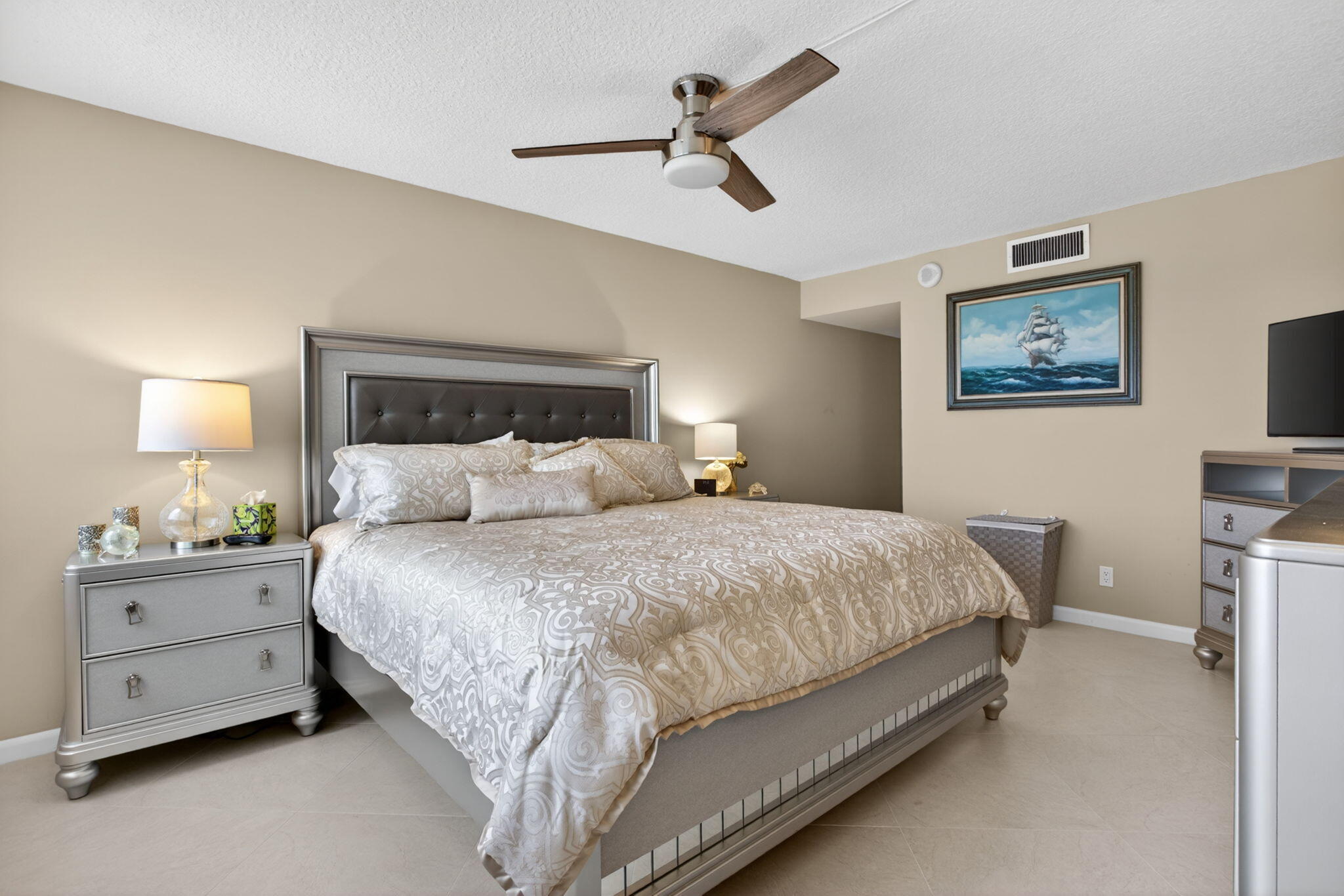 CENTURY PLAZA CONDO - Residential