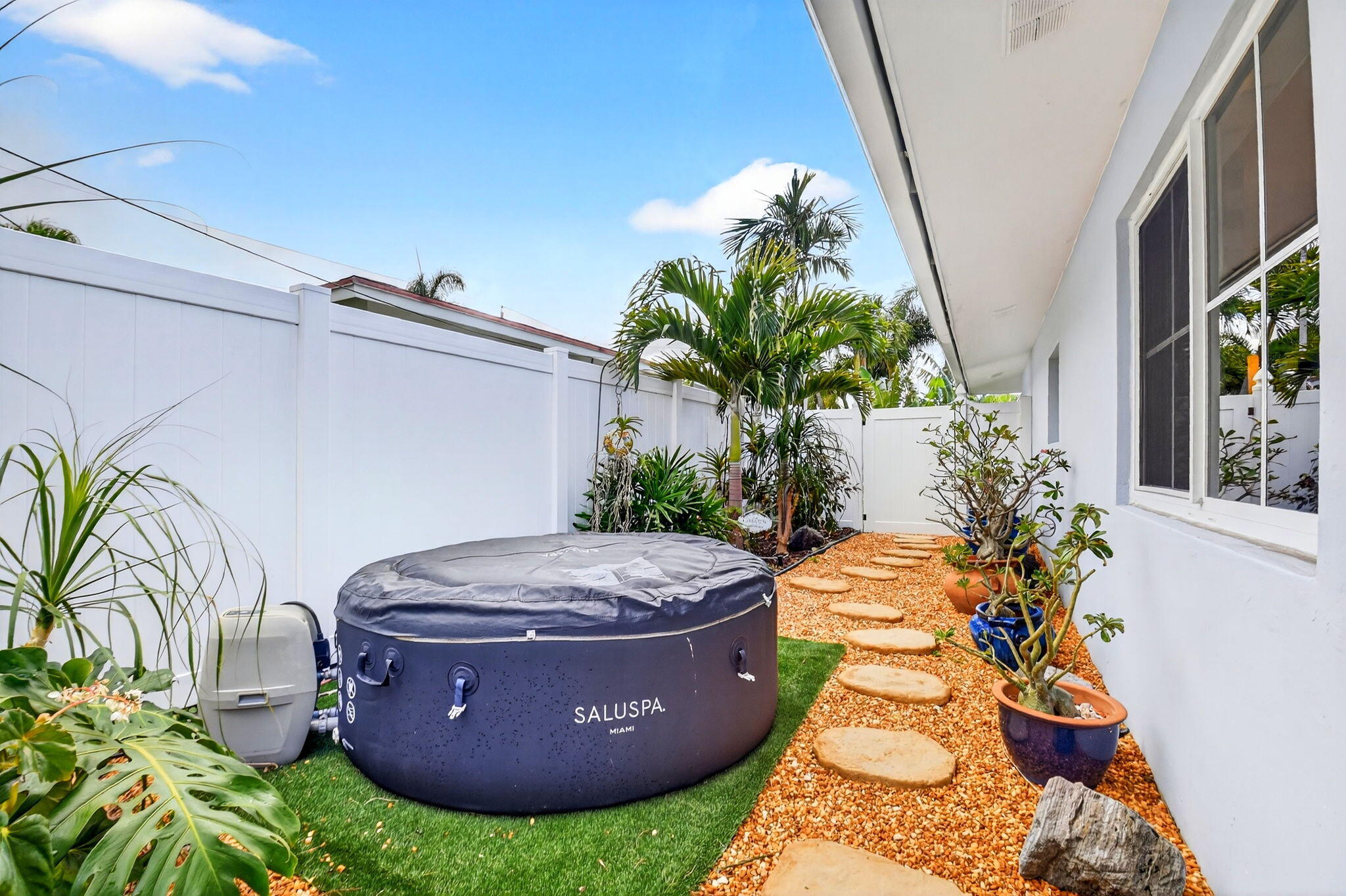 CHAPEL HILL - Residential