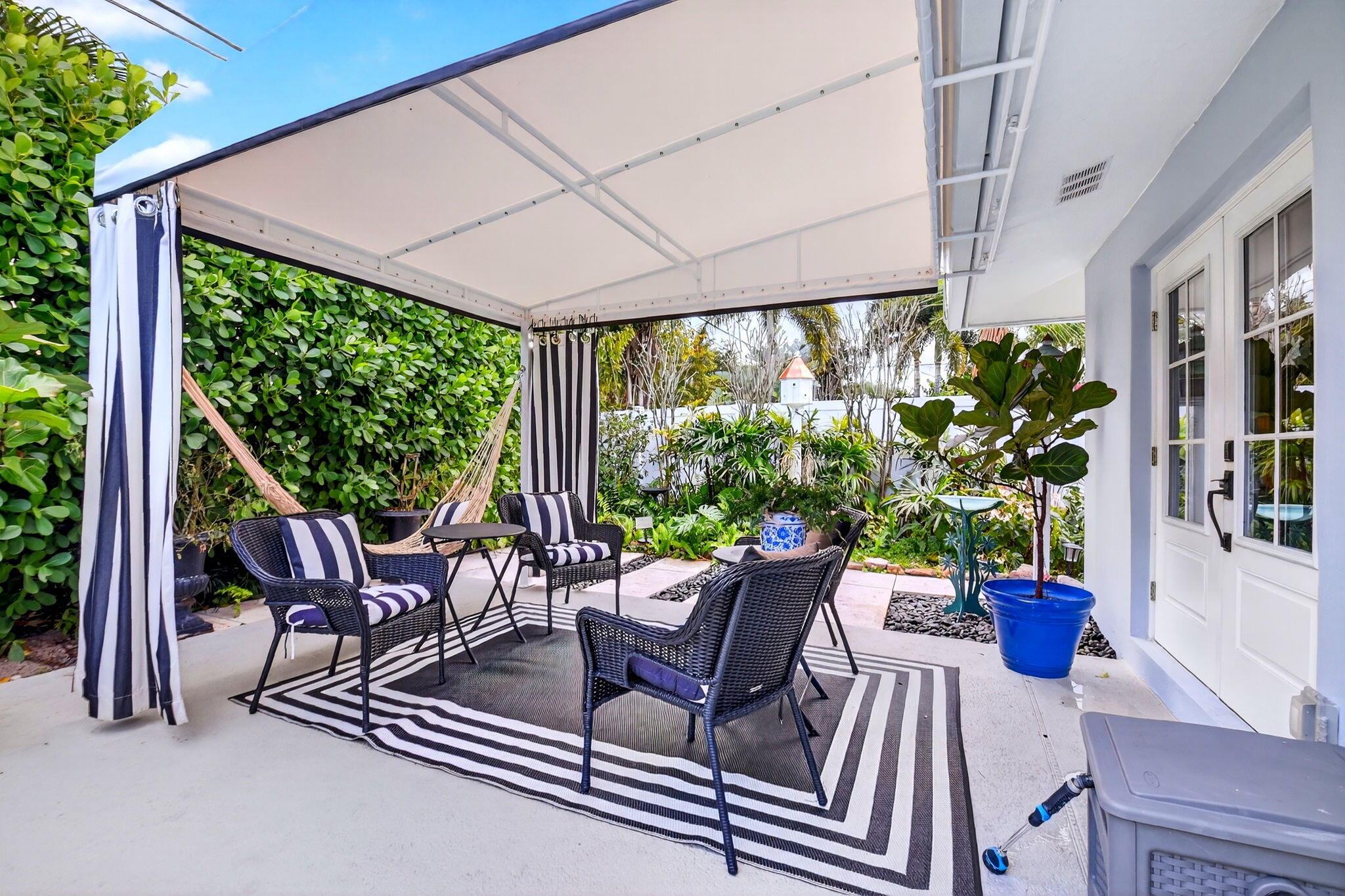 CHAPEL HILL - Residential