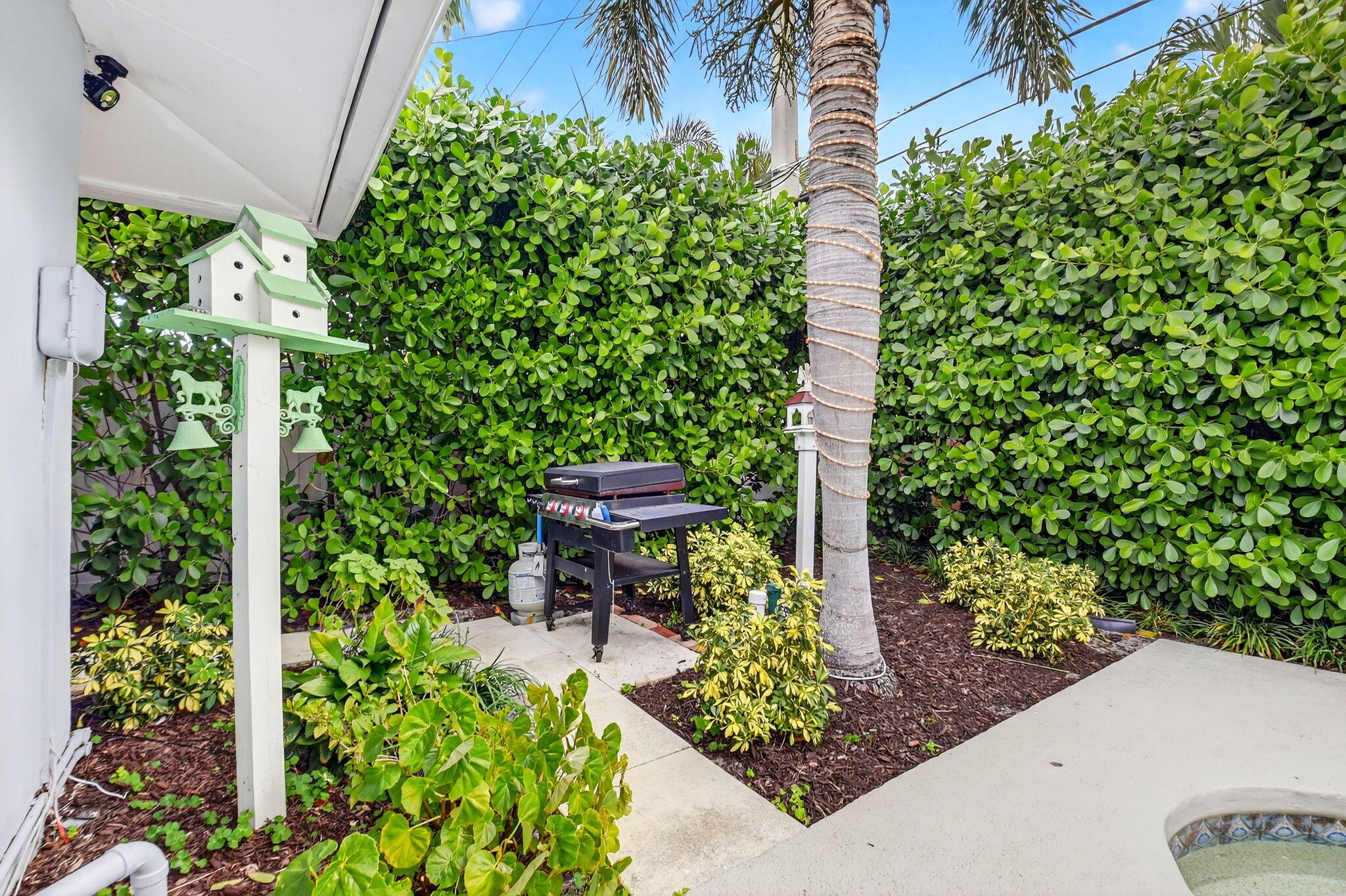 CHAPEL HILL - Residential