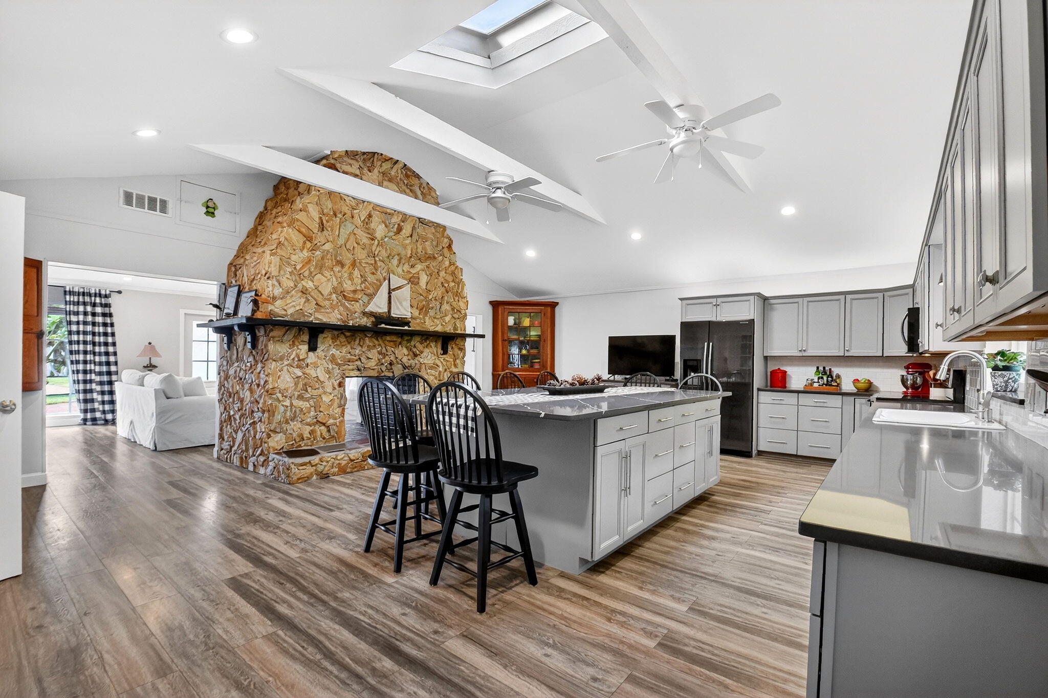 CHAPEL HILL - Residential