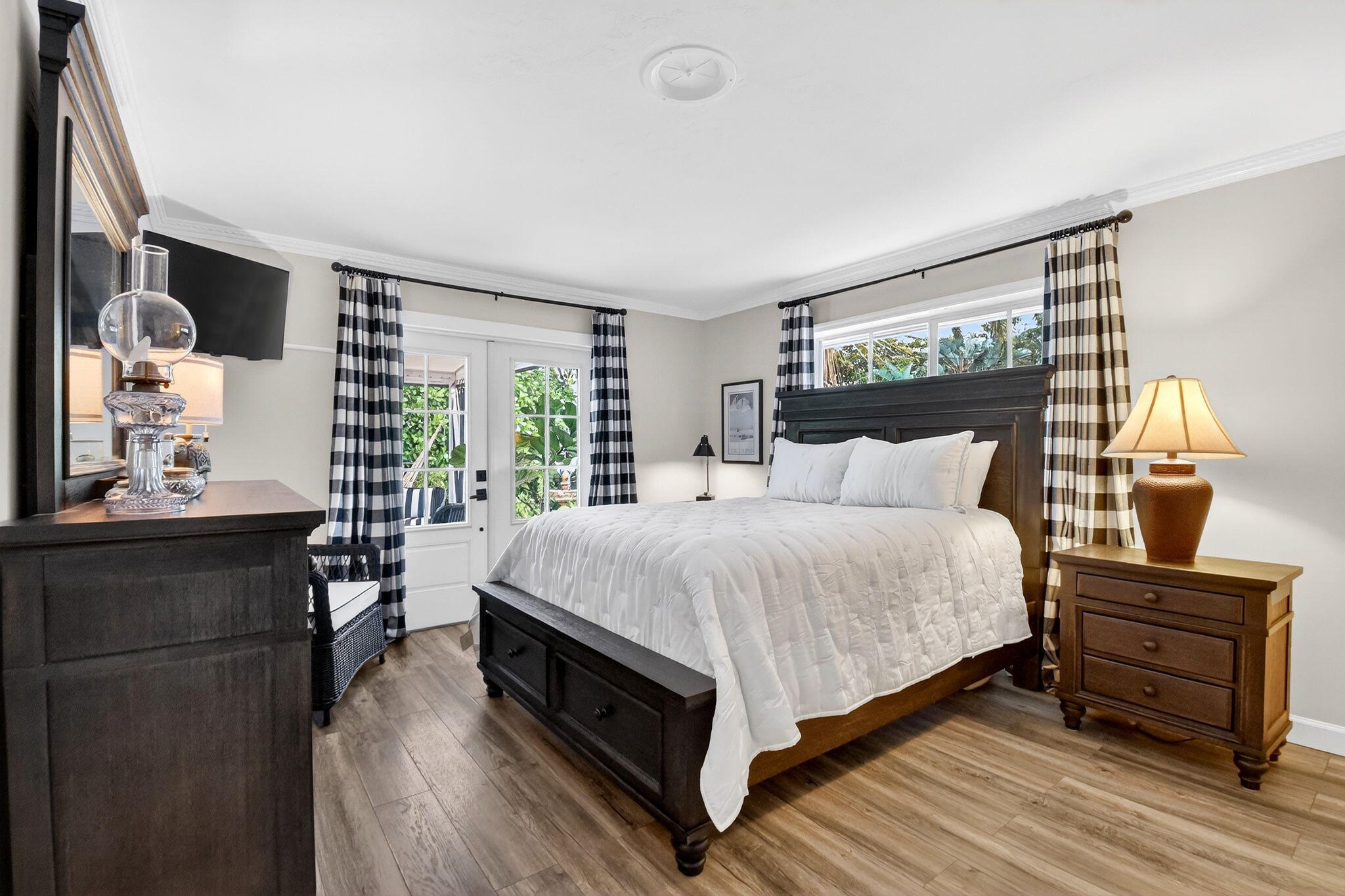 CHAPEL HILL - Residential