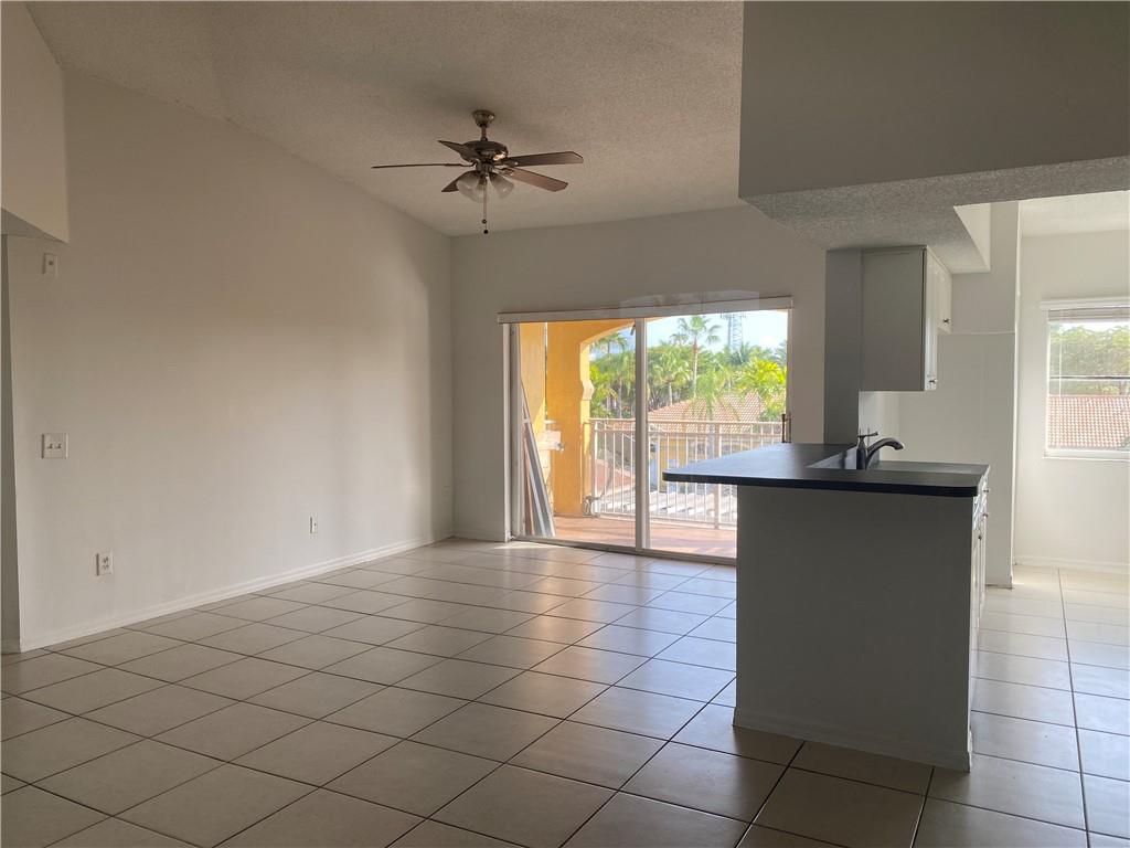 LA VIA CONDO - Residential Lease