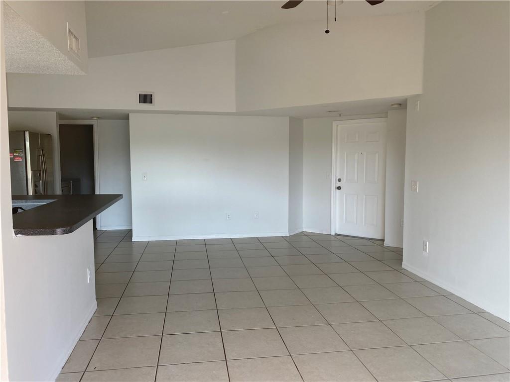LA VIA CONDO - Residential Lease