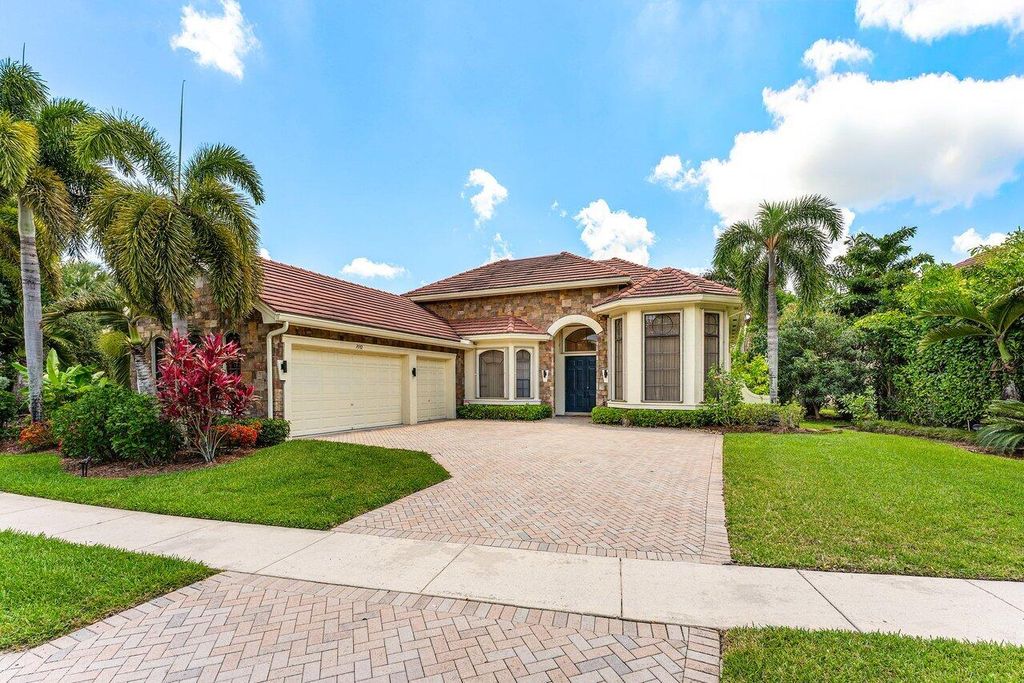Photo of 3592 Collonade Drive, Wellington, FL 33449 (MLS # B26029002)