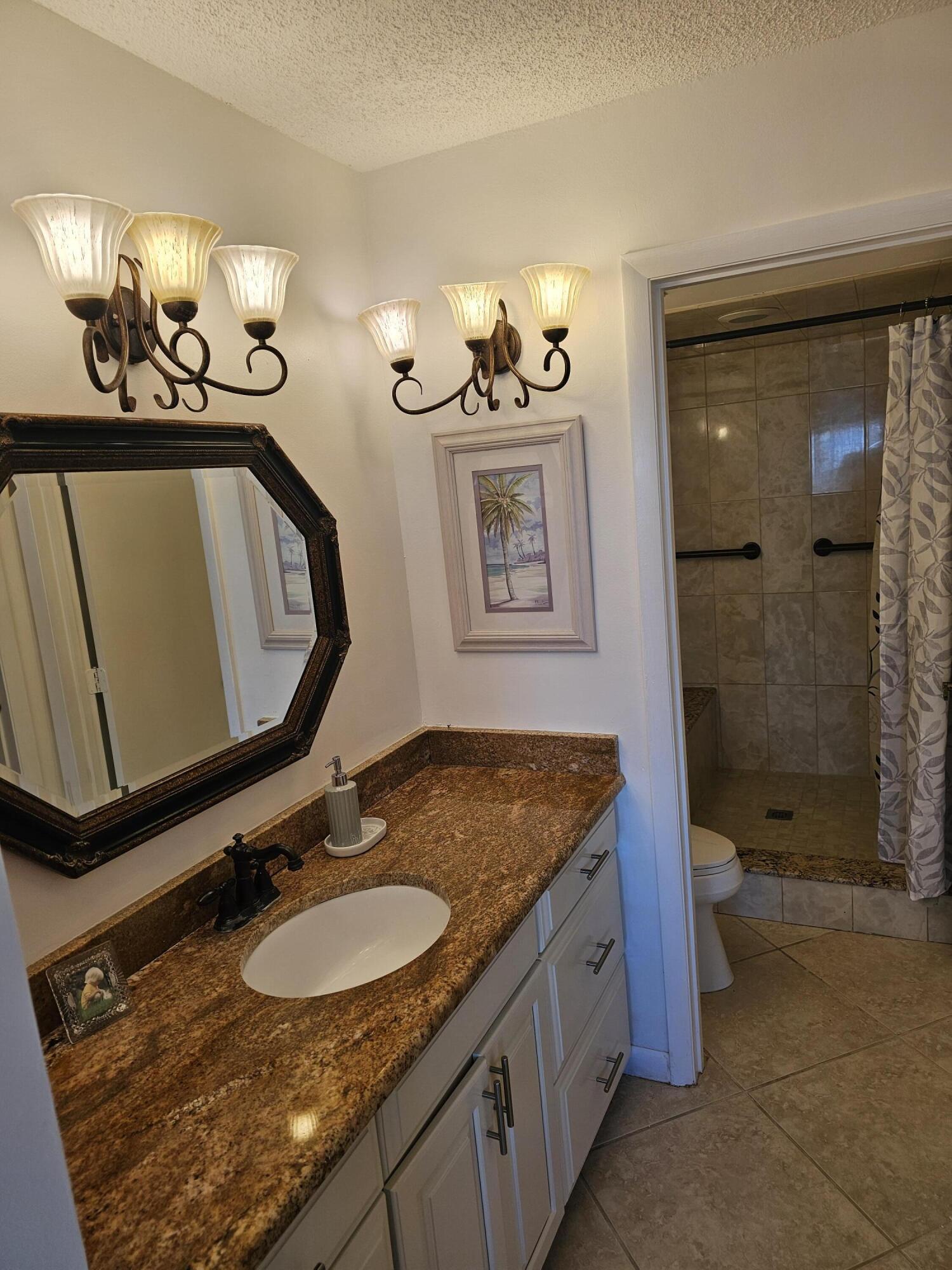 Hibiscus by the sea - Residential Lease