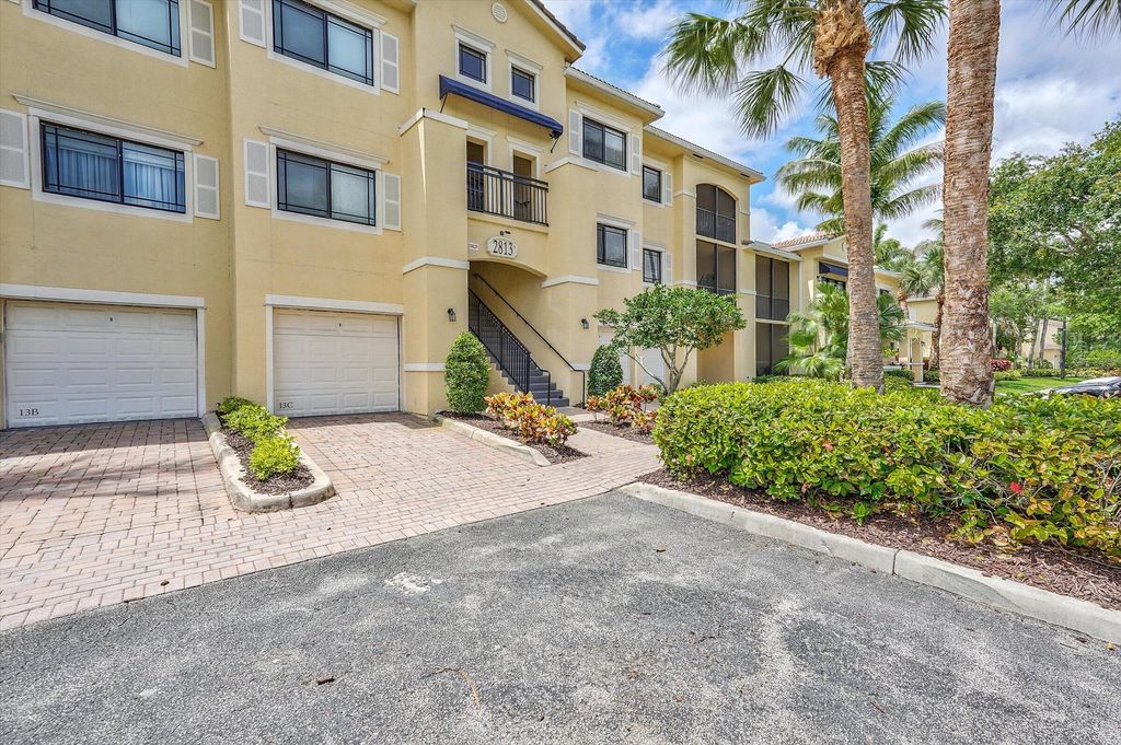 Photo of 2813 Grande Parkway #304, Palm Beach Gardens, FL 33410 (MLS # B26025733)
