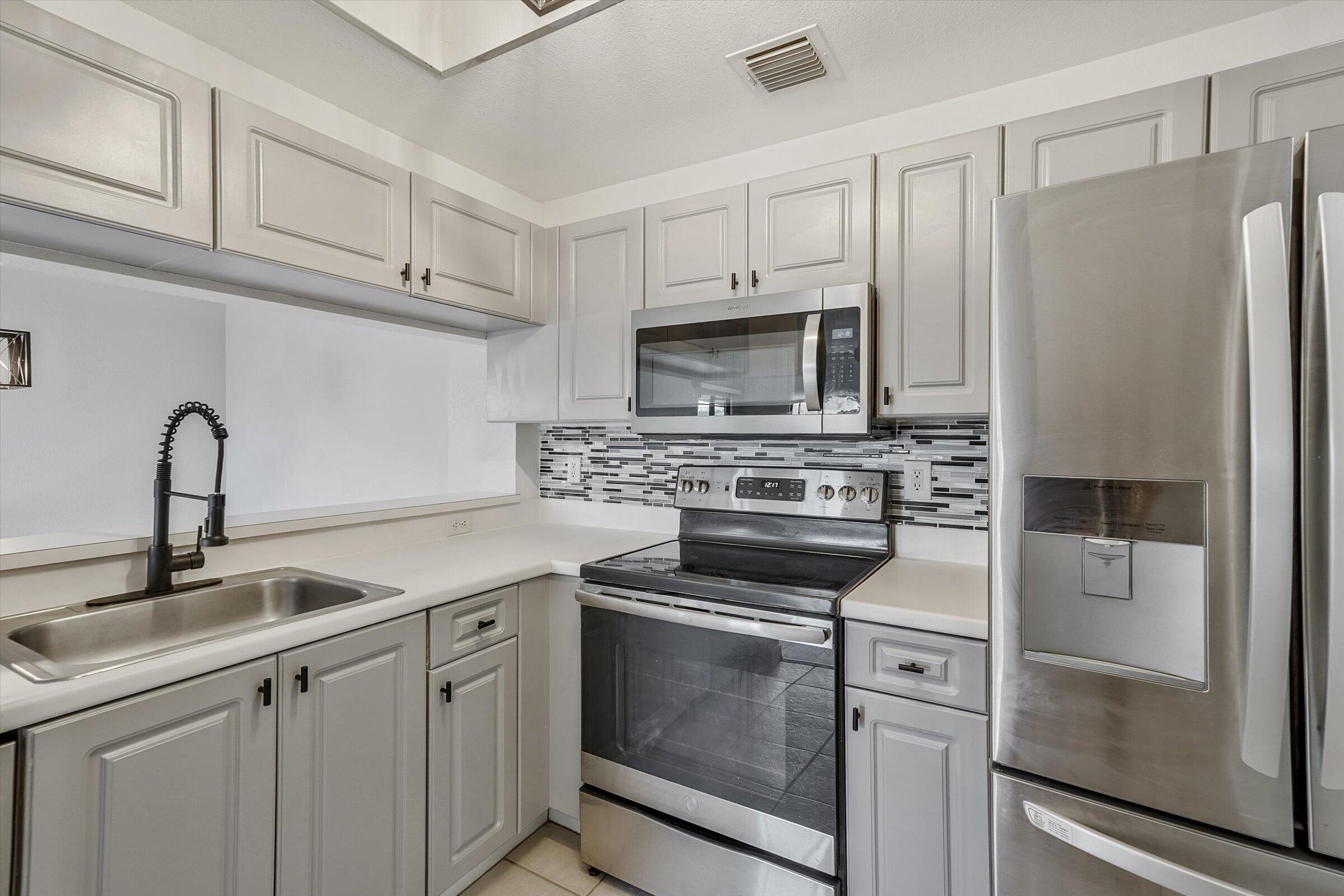 2813 Grande Parkway 304