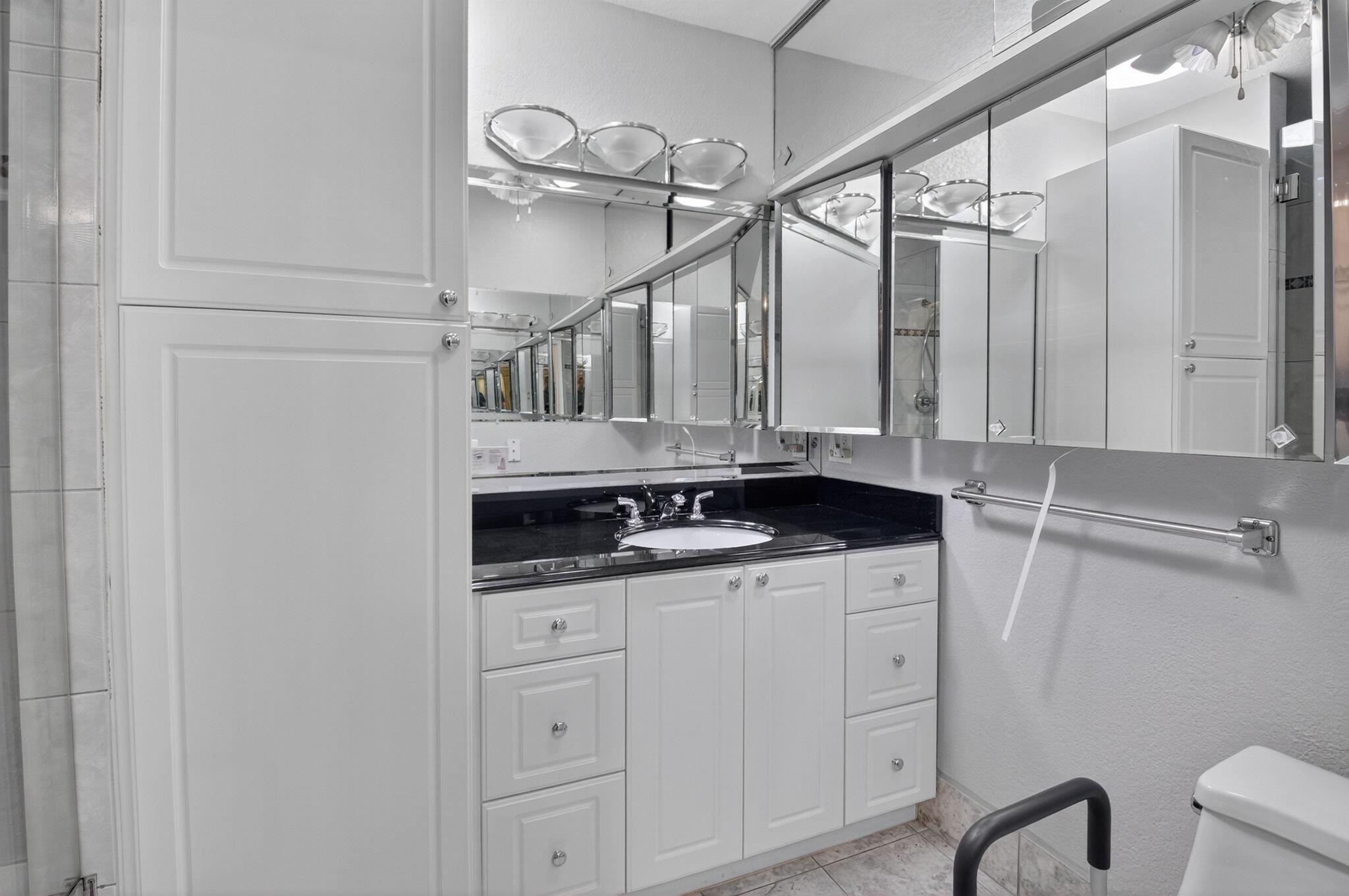 CEDAR POINT 5 - Residential