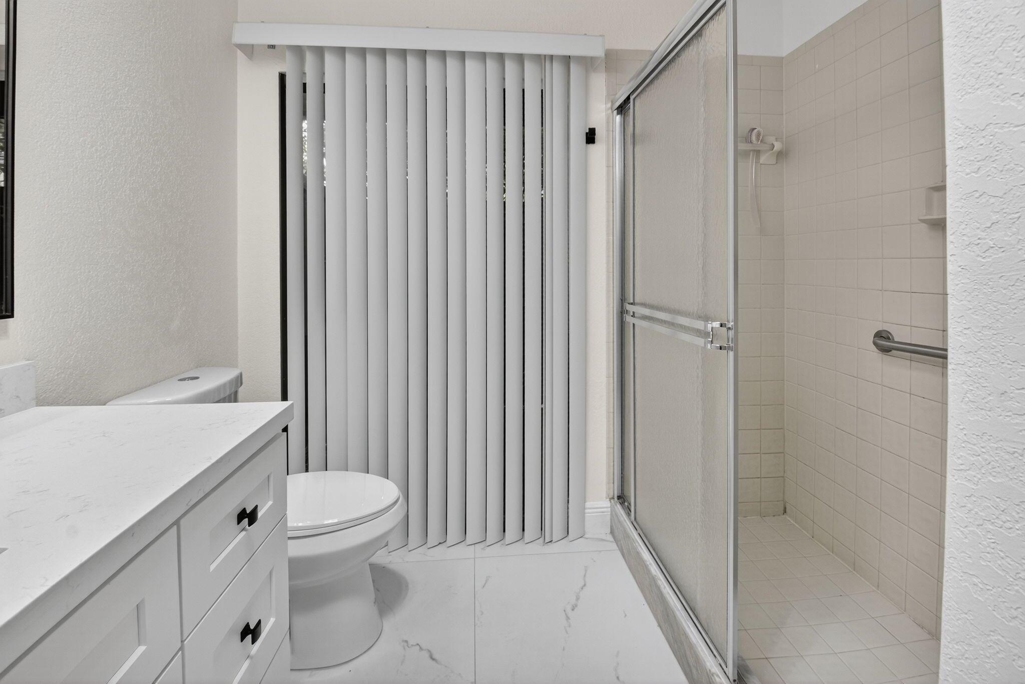 CEDAR POINT 5 - Residential